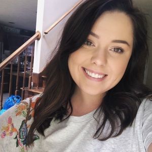 Meet your Posher, Amelia